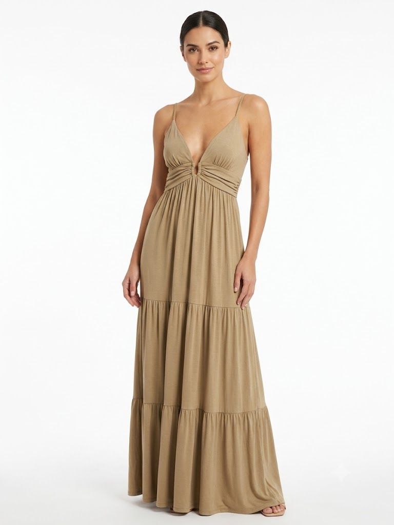 Φωτογραφία από Aria Tiered Maxi Dress