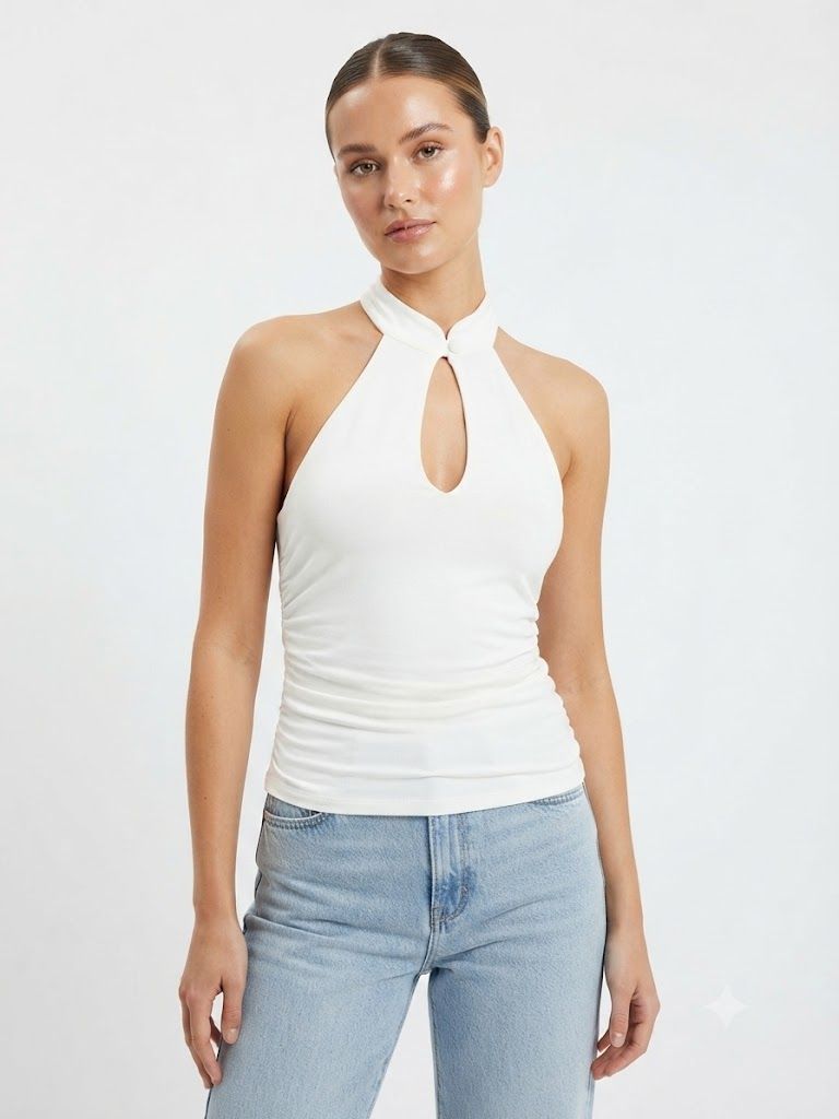 Φωτογραφία από Chic Halter Neck Cut-Out Top