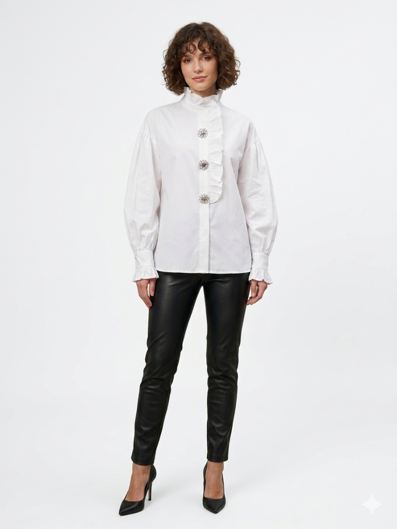 Φωτογραφία από " Victorian Chic " πουκάμισο