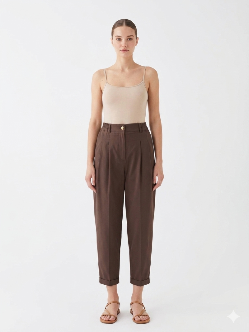 "Street Chic Chinos" Φωτογραφία από "Street Chic Chinos"