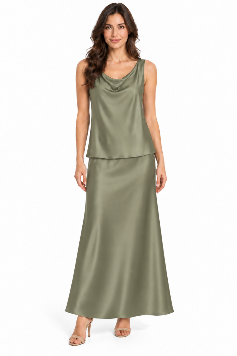 Φωτογραφία από ELEGANT SATIN SΚΙRT